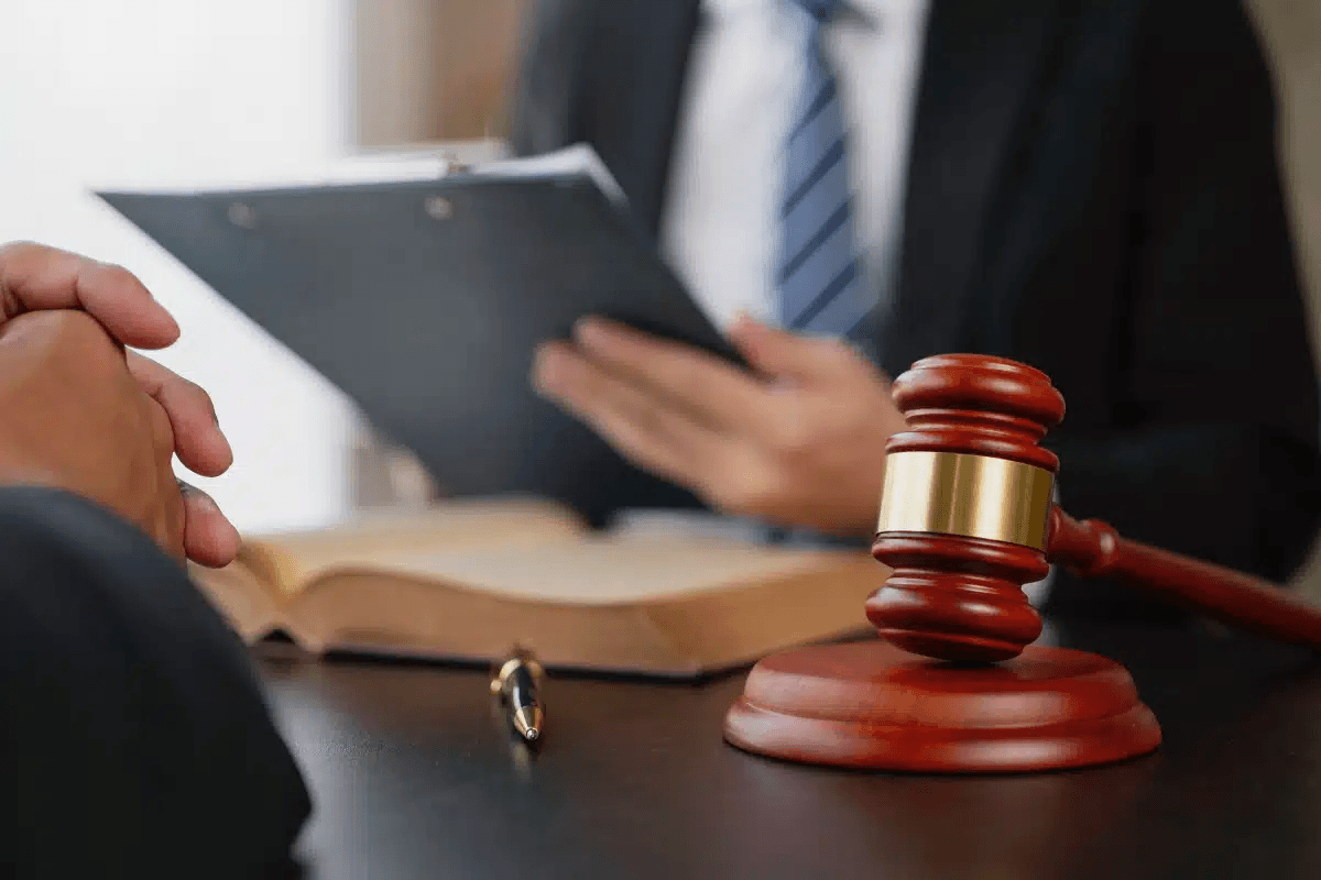 Legal Counsel helps avoid risk