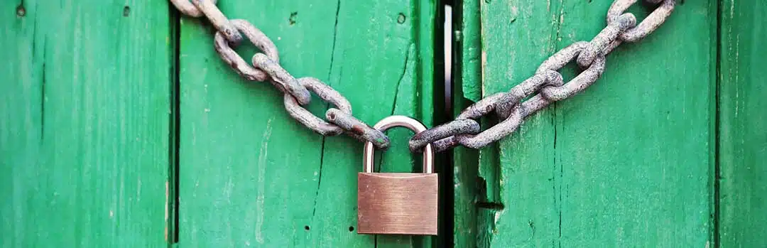 Chain and a lock binding